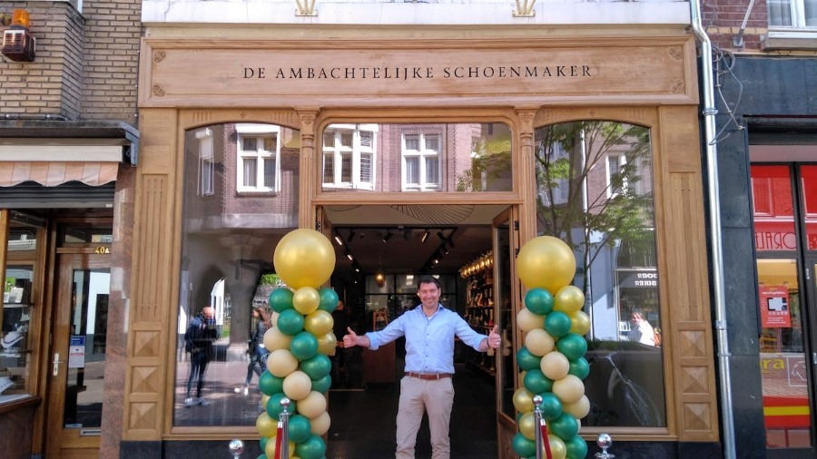 De Ambachtelijke Schoenmaker in Roermond is verhuisd